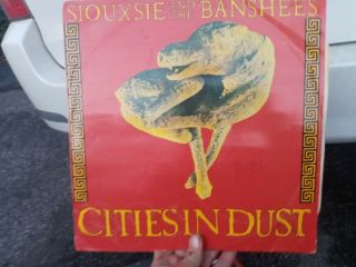 Budgie Siouxsie And The Banshees Signed By Siouxie Sioux.  Steven S.  And Budgie.