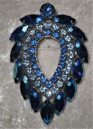 Blue Lagoon Rhinestone Brooch Pin Designed By D & E Juliana For Sarah Coventry