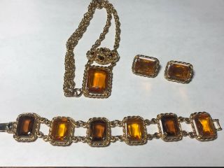 Vintage Sarah Coventry Gold Tone Citrine Stone Earrings Brooch Necklace Set