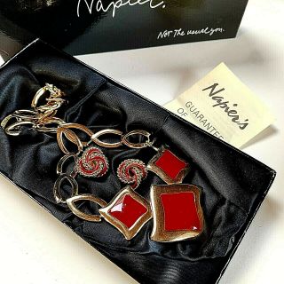 VINTAGE JEWELLERY SIGNED NAPIER RED ENAMEL GOLD PLATED NECKLACE/EARRINGS (boxed) 2