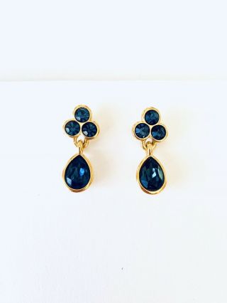 Vintage Napier Signed Gold Tone Blue Rhinestone Pierced Dangle Earrings