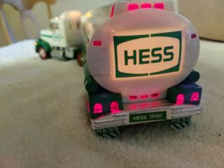 1990 Hess Tanker Truck With Out Box.