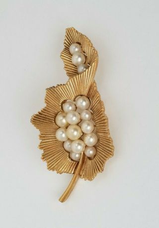 Vintage Signed Crown Trifari Gold Tone Faux Pearl Leaf Pin Brooch