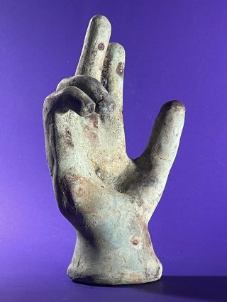 Very Rare - Large Detailed Ancient Roman Bronze Life Sized Hand Circa 200 - 400 Ad