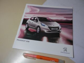 Peugeot 208 Japanese Brochure 2012/10 A9chm01/c5f02/5f01