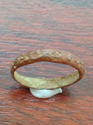 Ancient Viking Bronze Ring Uk Size R 1.  7 Grams
