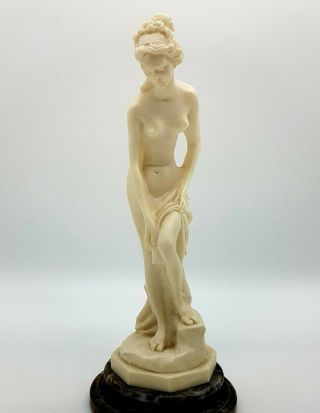 Vintage Ancient Rome Venus Bathing Statue Art Figurine Sculpture On Marble Base