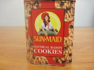 Sun Maid Oatmeal Raisin Cookies Tin,
