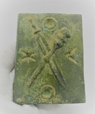 EUROPEAN FINDS ANCIENT ROMAN BRONZE ORNAMENT PLAQUE WITH CROSSED WEAPONS 2