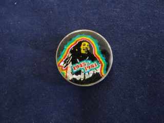 Vintage Bob Marley (1945 - 1981) Rock Lapel Jacket Pin With Prism Colors 1 " 1980 