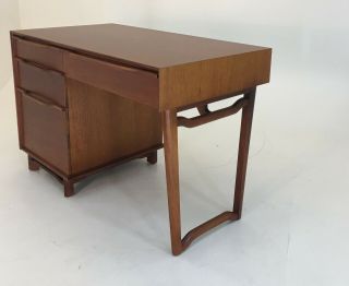Honduran Mahogany Desk by Hickory Manufacturing vintage 1950s mcm retro 5