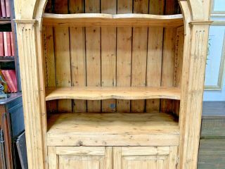Vtg Old English Pine Open Bookcase Hutch Arched Top Entertainment Center Stereo 4