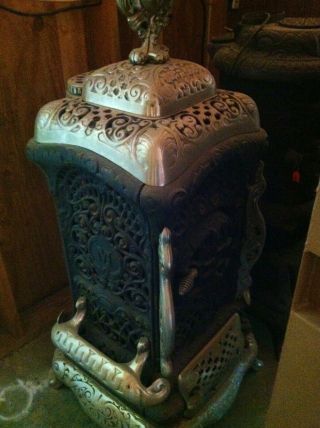 Vintage Antique Moores Cast Iron Wood Burning Parlor Stove