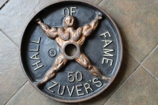 VINTAGE ZUVER ' S HALL OF FAME GYM 50LB WEIGHT PAIR 2