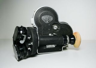 Vintage Arriflex 16mm Cine Camera Model 16S with 4