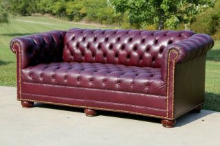 Leather Chesterfield Sofa vintage tufted Couch w Nailhead trim Office furniture 4