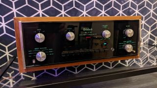 Extremely Mcintosh Ma6100 Vintage Stereo Preamp - Amplifier In Wood Case