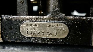 Vintage Union Special 39200 AE Over Lock Industrial Sewing Machine YouTube Video 5