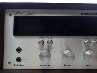 Vintage Marantz 2245 Receiver Radio With Wood Case See Video 3