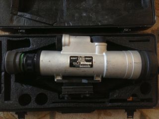 An/pvs 2 Vintage Night Vision Scope With Case