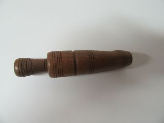 Early Vintage 5 3/4 Inch Walnut Duck Call