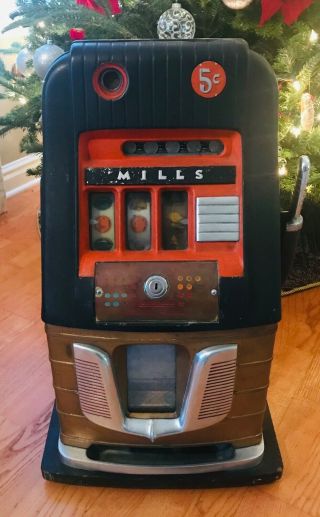 Vintage Mills 5¢ Slot Machine -