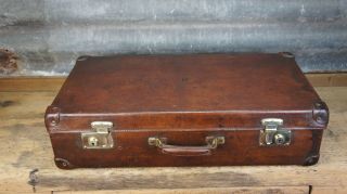 Large Vintage Leather Suitcase By Moynat Paris 4
