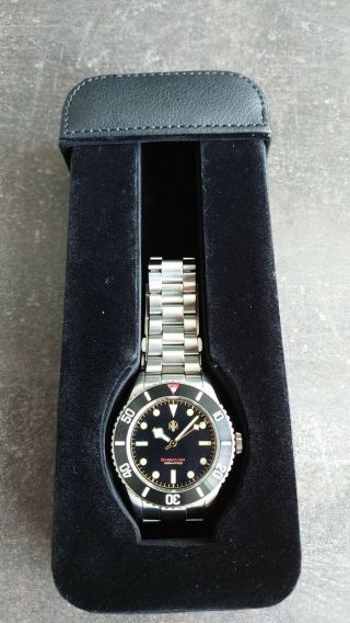 Nth Barracuda Vintage Black No Date Dive Watch 300m Diver Bracelet