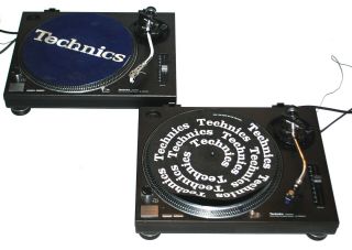 Vintage Technics Sl - 1200mk2 Direct - Drive Dj Turntables Storage Find
