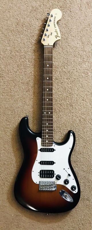 Fender Highway One Stratocaster Hss Vintage Sunburst Electric Guitar W/ Gig Bag