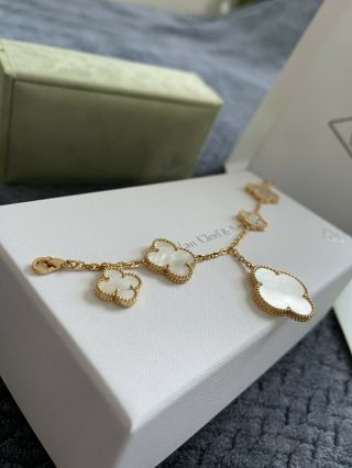 Van Cleef & Arpels 18k Yellow Gold Vintage Alhambra Bracelet White Onyx 5