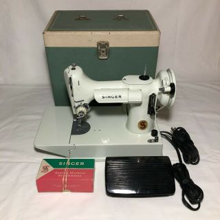Vintage Singer White 221k Featherweight Portable Sewing Machine Case