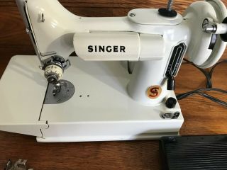 1964 Vintage Singer Featherweight 221k In Awesome