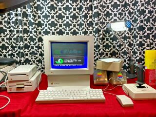 Vintage Apple Iigs Computer W/ Monitor Floppy Hard Disk Drive & Joystick W/games