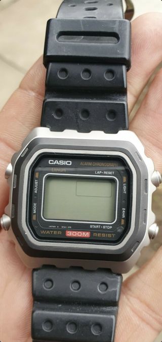 Casio Dw 3000 The Tank Pre G Shock.  Vintage Divers Watch,  Rare Casio Digital Watch