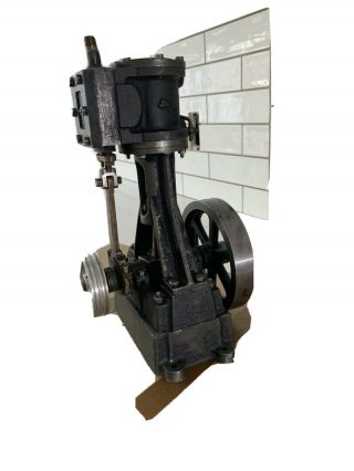 Vintage Cast Iron & Brass Stuart No.  4 Model Vertical Live Steam Engine & Reverse