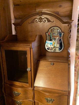 Lexington Oak Furniture Curio/Desk 4