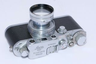 Vintage WARTIME Leica IIIC Rangefinder 35mm camera with 5cm f2 Summitar lens. 3