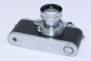 Vintage WARTIME Leica IIIC Rangefinder 35mm camera with 5cm f2 Summitar lens. 4