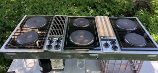 Vintage Jenn Air Downdraft 3 Bay Cooktop Black & Stainless Electric Really