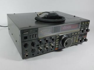 Icom Ic - 765 Vintage Ham Radio Hf Transceiver W/ Microphone (well)