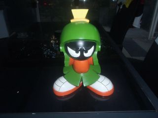 Extremely Rare Looney Tunes Marvin The Martian Standing With Lasergun Statue
