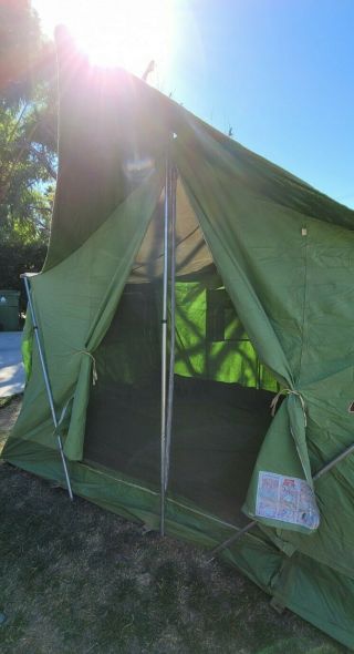 Vintage Coleman Oasis 8x10 Cabin Camping Tent Model 8470 Sleeps 6