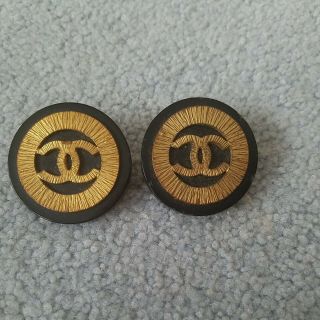 Vintage Chanel Cc Logo Clip - On Earrings Black And Gold Tone Made In France