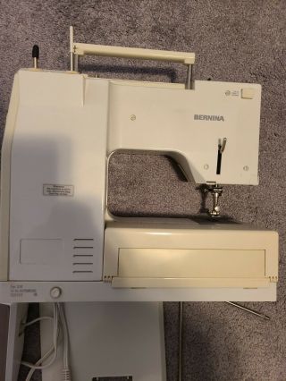 vintage Bernina 1230 sewing machine (Swiss made) 4