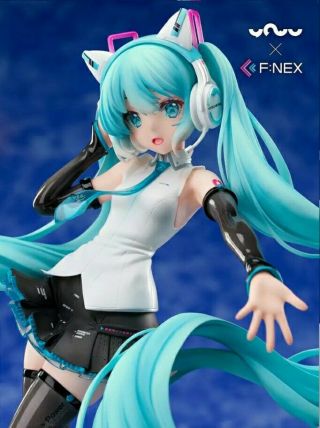 Yowu X F: Nex Hatsune Miku Cat Ear Headphones Ver.  1/7 Scale