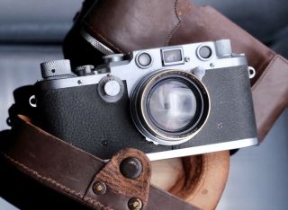 Vintage 1946’sleica Drp Leitz Wetzlar Iiic Camera.  W/5cm F2 Summitar.  No.  418170