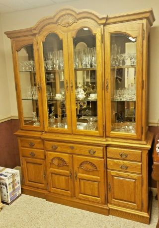 Vintage Broyhill Premier Mirrored China Cabinet