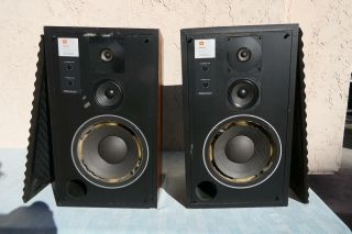 Pair Vintage Jbl L50 3 Way Loudspeaker System Speakers