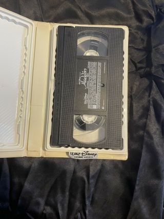 Disney’s Aladdin VHS Black Diamond Edition Vintage 4